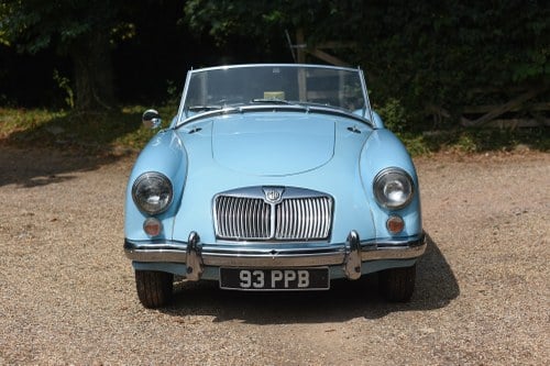 1960 MGA 1600 Mk1 RHD Te koop (foto 4 van 136)
