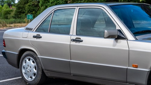 1992 Mercedes-Benz 190E 2.6 Automatic W201 - 50k miles! For Sale (picture 106 of 224)