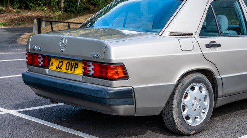 1992 Mercedes-Benz 190E 2.6 Automatic W201 - 50k miles! For Sale (picture 124 of 224)