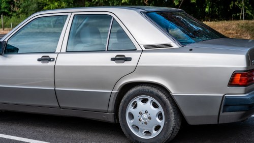 1992 Mercedes-Benz 190E 2.6 Automatic W201 - 50k miles! For Sale (picture 137 of 224)
