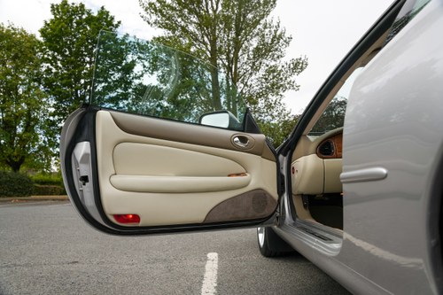 2003 Jaguar XK8 4.2 Coupe X100 à vendre (picture 58 of 180)
