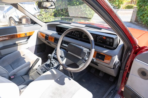 1986 Rover Vitesse Twin Plenum Manual SD1 à vendre (picture 34 of 229)