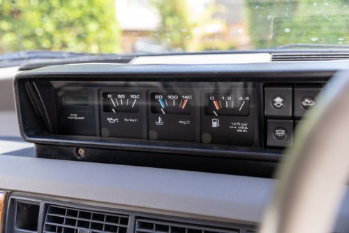 1986 Rover Vitesse Twin Plenum Manual SD1 à vendre (picture 72 of 229)