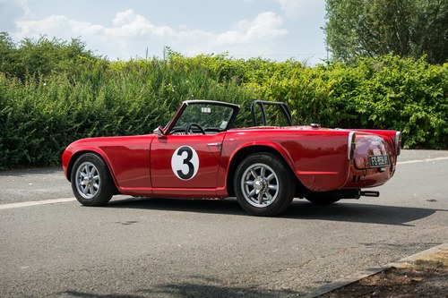 Triumph TR4 1964 For Sale (picture 10 of 97)