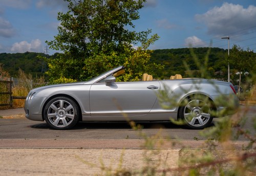 2007 Bentley Continental GTC à vendre (picture 8 of 213)