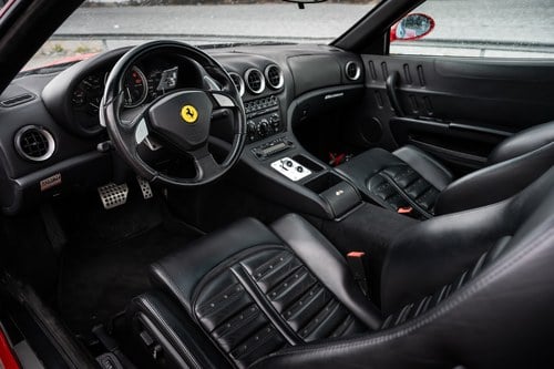 2003 Ferrari 575M Maranello (Handling Fiorano) Te koop (foto 9 van 148)
