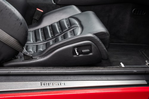 2003 Ferrari 575M Maranello (Handling Fiorano) Te koop (foto 57 van 148)
