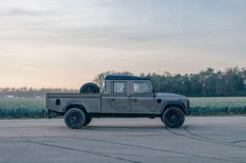 Image 4 for 2009 Land Rover Defender 130 L316