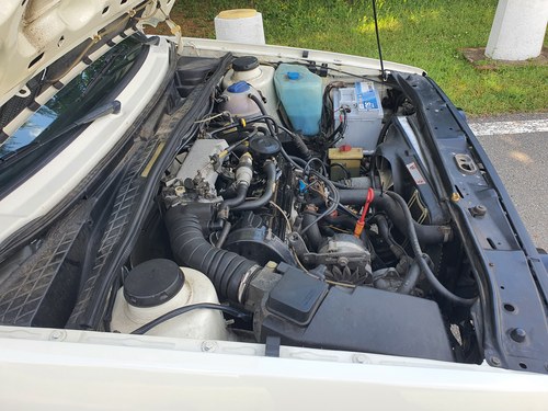 1990 Volkswagen Golf GTI zum Verkauf (Bild 37 von 40)
