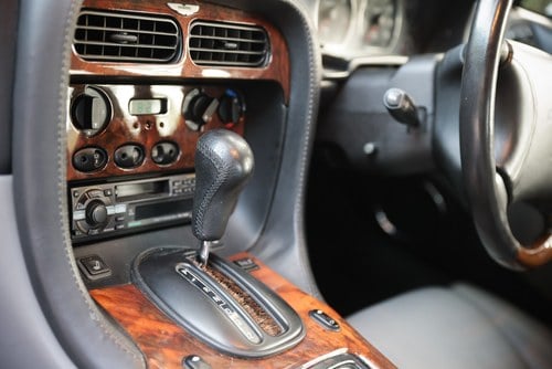 1997 Aston Martin DB7 i6 Coupe Automatic zum Verkauf (Bild 30 von 137)