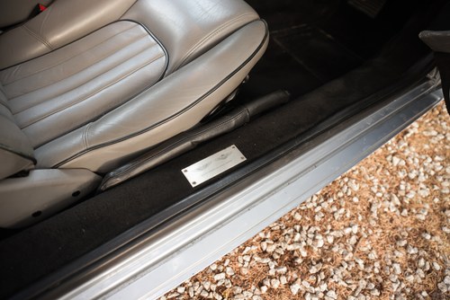 1997 Aston Martin DB7 i6 Coupe Automatic zum Verkauf (Bild 58 von 137)