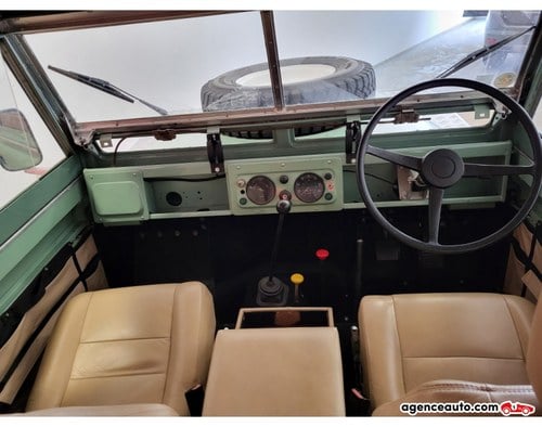 1980 Land Rover Série III 109" Break 2.6 six cylindres For Sale (picture 14 of 27)
