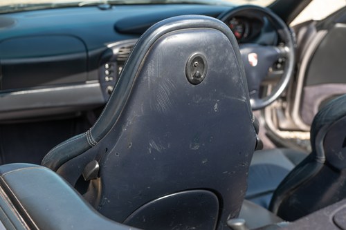 2001 Porsche 911 Carrera 2 Cabriolet - Recent engine overhaul For Sale (picture 66 of 190)