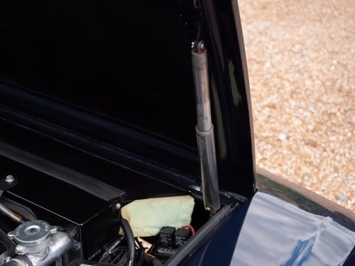 1974 Jensen Interceptor Convertible Te koop (foto 170 van 255)