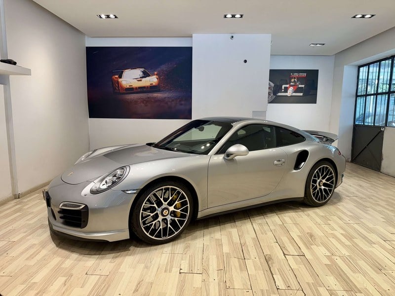 2015 Porsche 911 - 1 2015 Porsche 911 - 1