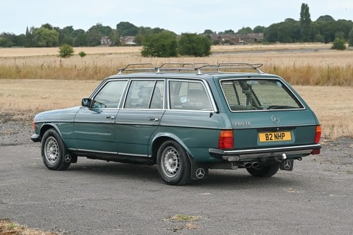 1985 Mercedes-Benz 280TE Automatic S123 Te koop (foto 9 van 229)