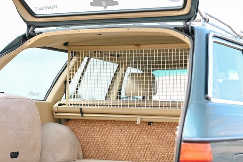1985 Mercedes-Benz 280TE Automatic S123 Te koop (foto 108 van 229)