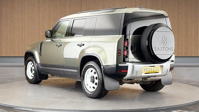 2024 Land Rover Defender - 2 2024 Land Rover Defender - 2