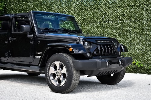 2016 Jeep Wrangler Sahara SUV 220CI V6 Te koop (foto 55 van 75)