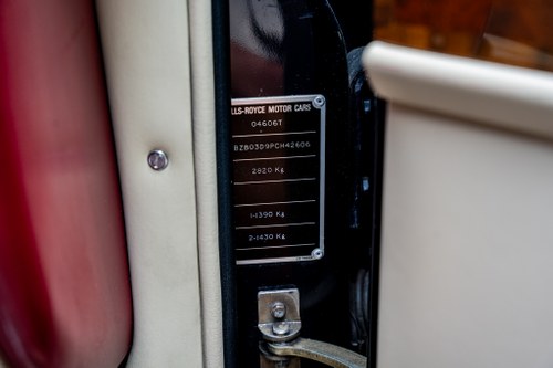 1993 Bentley Continental R ‘Green Badge’ RHD Te koop (foto 44 van 90)
