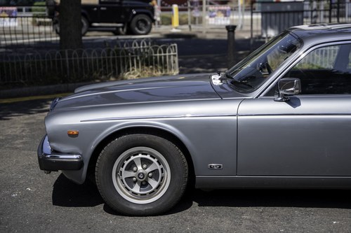 1990 Daimler Double Six In vendita (immagine 77 di 172)