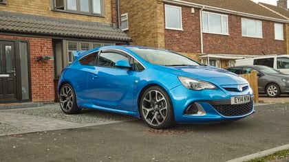 Vauxhall Astra VXR