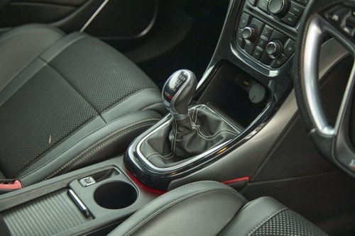 2014 Vauxhall Astra GTC VXR till salu (bild 18 av 135)