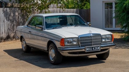 Mercedes 230 230 CE