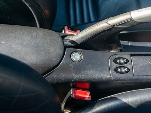 2002 Porsche 911 Carrera 4 3.6L Convertible Manual 996 Te koop (foto 81 van 163)