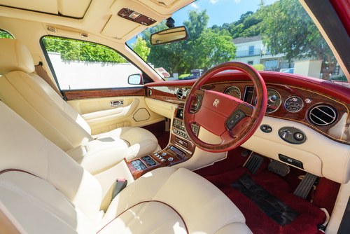 1998 Rolls-Royce Silver Seraph - 11,069 miles from new For Sale (picture 32 of 102)