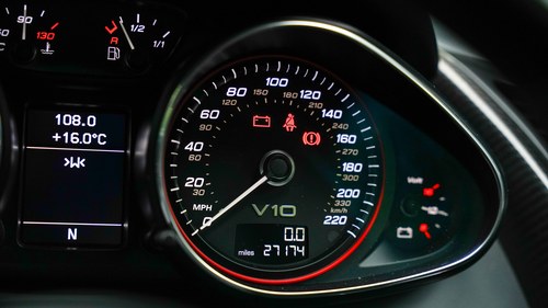 2015 Audi R8 5.2 V10 Spyder - 29,530 Miles For Sale (picture 47 of 227)