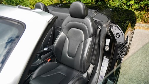 2015 Audi R8 5.2 V10 Spyder - 29,530 Miles For Sale (picture 98 of 227)