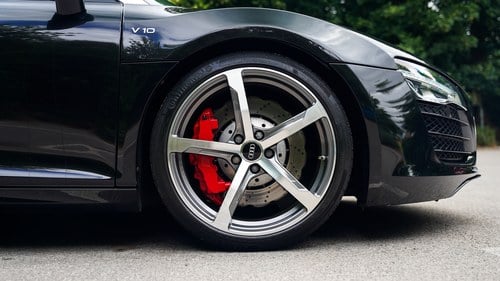 2015 Audi R8 5.2 V10 Spyder - 29,530 Miles For Sale (picture 3 of 227)