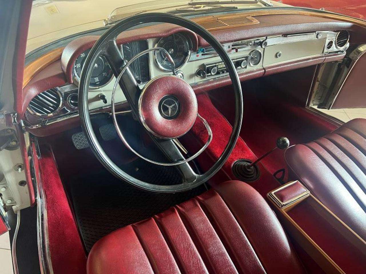 1968 Mercedes-Benz SL 2306 cilindri Hard Top ASI, foto 8