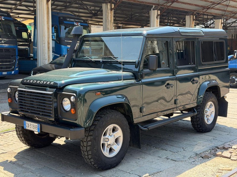 2012 Land Rover Defender - 2 2012 Land Rover Defender - 2