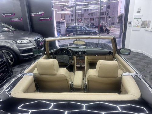 1989 Mercedes-Benz 560 SL (R107) à vendre (picture 19 of 26)
