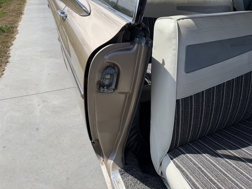 1959 Pontiac Catalina Te koop (foto 36 van 144)