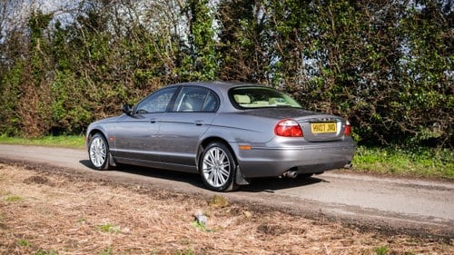 2007 Jaguar S-Type 3L V6 X200 à vendre (picture 3 of 103)