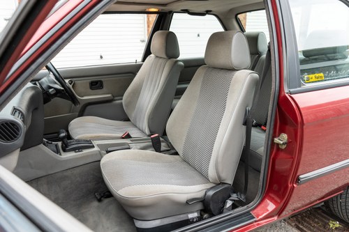 1990 BMW 316i Lux Auto (E30) En venta (imagen 62 de 150)