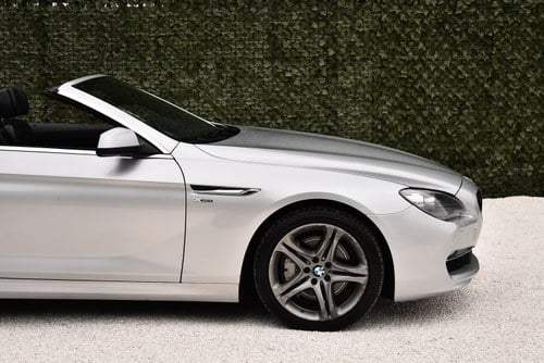 2012 BMW 650i Convertible 4,4L V8 Te koop (foto 45 van 73)
