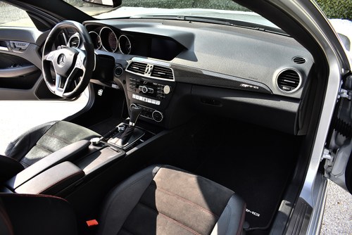 2012 Mercedes-Benz C63 AMG Black Series W204 Te koop (foto 41 van 107)