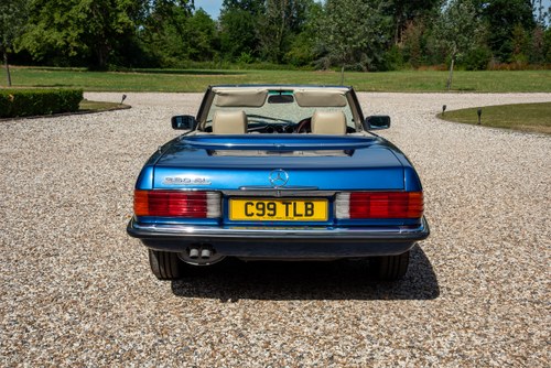 1985 Mercedes-Benz 280 SL Roadster R107 à vendre (picture 14 of 255)