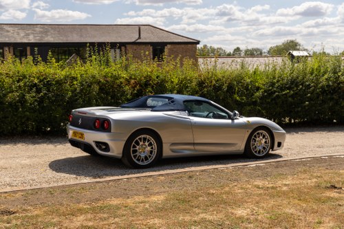 2001 Ferrari 360 Spider Manual Te koop (foto 41 van 279)