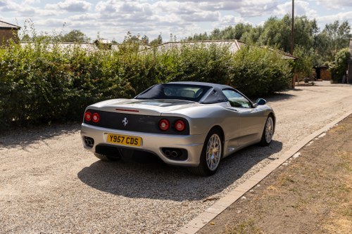 2001 Ferrari 360 Spider Manual Te koop (foto 45 van 279)