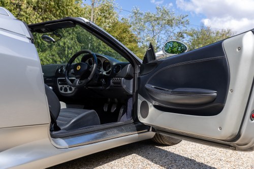 2001 Ferrari 360 Spider Manual Te koop (foto 53 van 279)