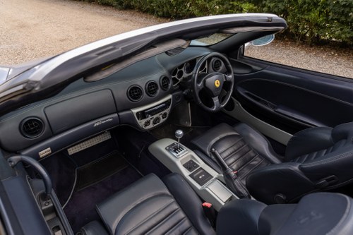 2001 Ferrari 360 Spider Manual Te koop (foto 84 van 279)