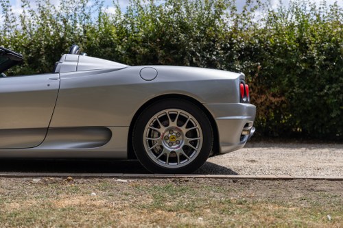 2001 Ferrari 360 Spider Manual Te koop (foto 123 van 279)