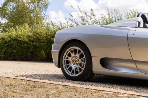 2001 Ferrari 360 Spider Manual Te koop (foto 177 van 279)