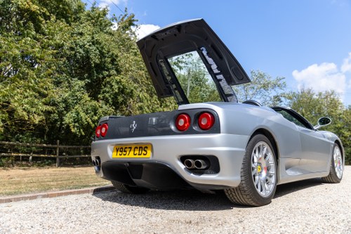 2001 Ferrari 360 Spider Manual Te koop (foto 201 van 279)