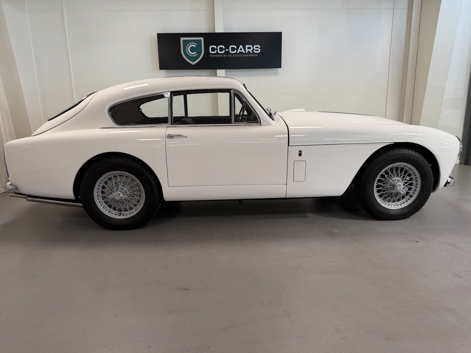 1958 Aston Martin DB 2/4 Coupé MK. 3, foto 2
